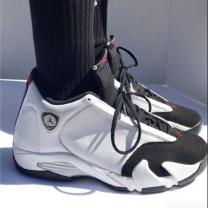 AIR JORDAN 14 (XIV) BLACK TOE